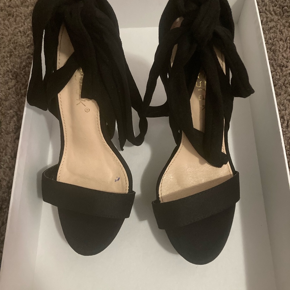 Akira High Heels